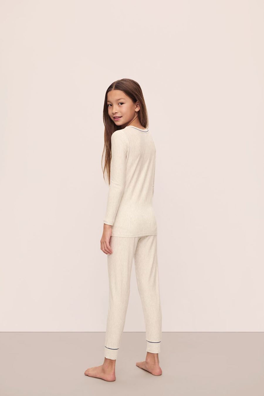 Ultra-Soft Kids' Pajama Set – Long Sleeve TENCEL™ Modal Sleepwear for Safe Comfort