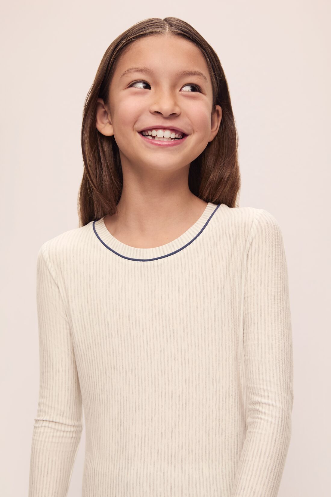 Ultra-Soft Kids' Pajama Set – Long Sleeve TENCEL™ Modal Sleepwear for Safe Comfort